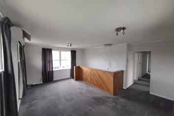 6 John Road, Fairy Springs