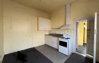 42A Stewart Street, Balclutha