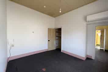 42A Stewart Street, Balclutha