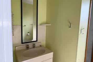 42A Stewart Street, Balclutha