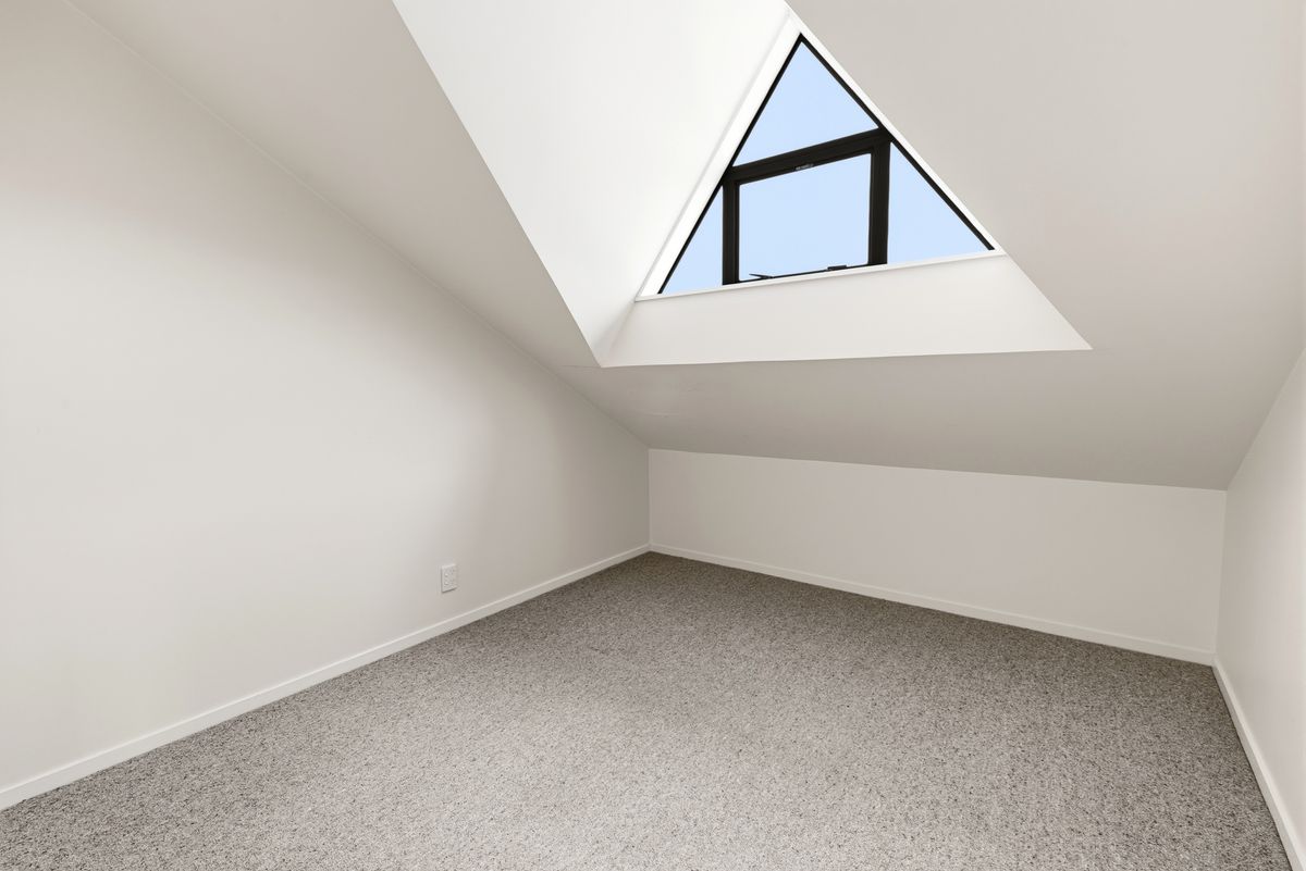 SUN, SPACE & ADD VALUE POTENTIAL - Mehr