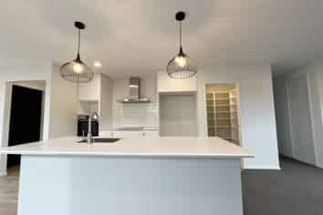 11 Silvergrass Way, Rolleston