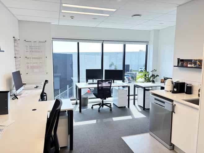 Striking Industrial unit - designed to impress