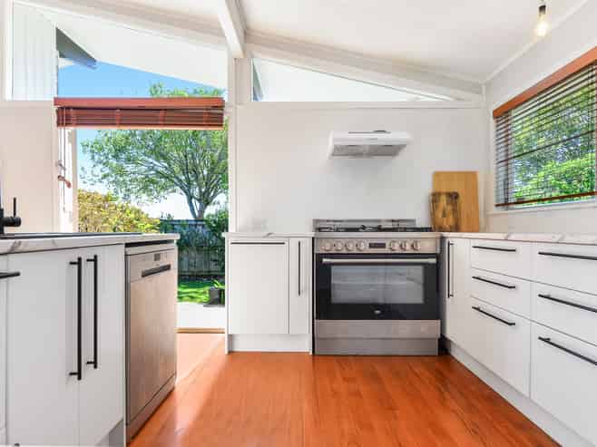 17 Sherwood Drive, Pukete