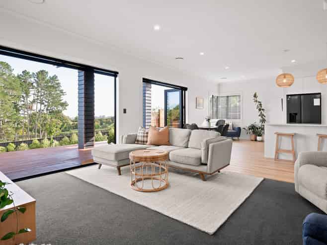 9 Hall Road, Peacocke