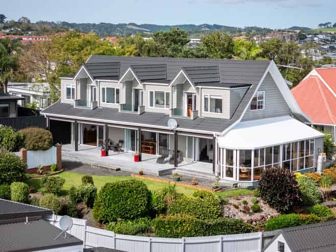 245 Hibiscus Coast Highway, Red Beach