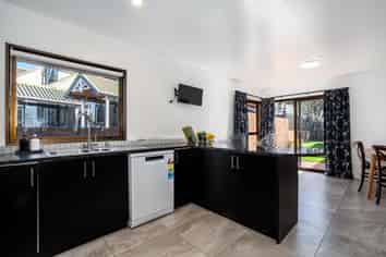 11 Tamahine Street, Maupuia