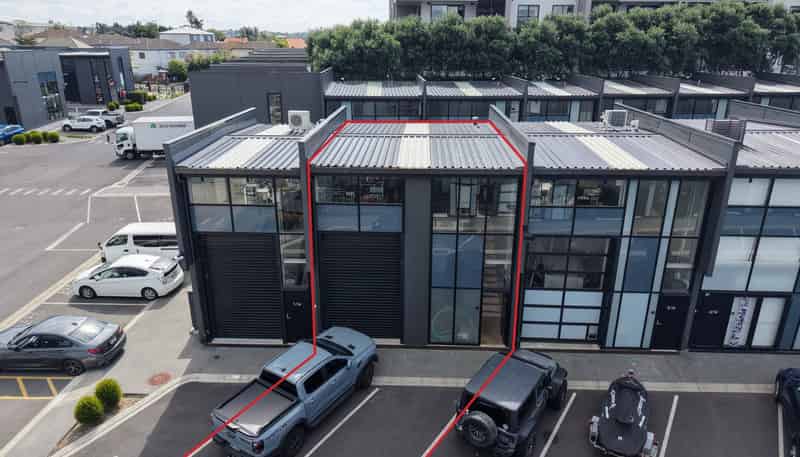 2/14 Harrison Road, Mount Wellington