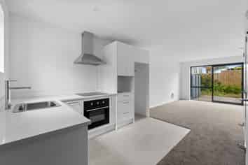 35 Raupeti Lane, Henderson