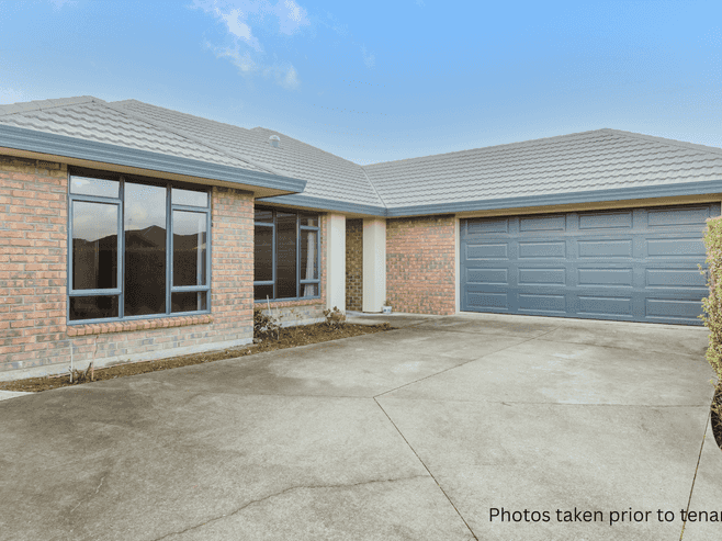 17 Brooklyn Heights Drive, Kelvin Grove