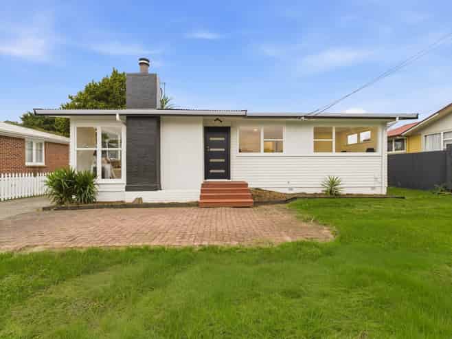 24  Orion Street, Papakura