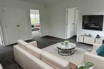 8 Dapple Place, Clover Park