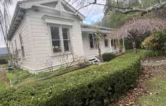 97 Kuratawhiti Street, Greytown