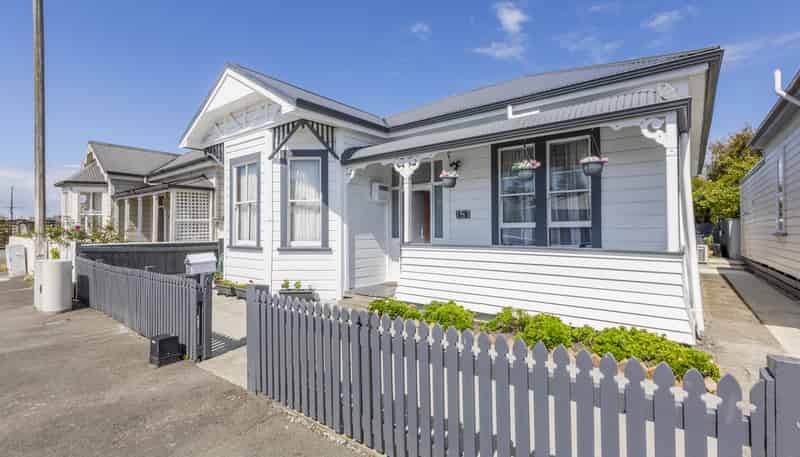 151 Wellesley Road, Napier South