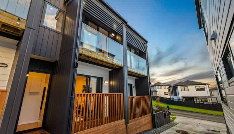 12b Woodhouse Place, West Harbour