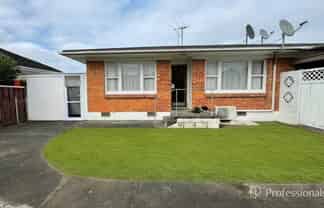 12A Miles Avenue, Papatoetoe