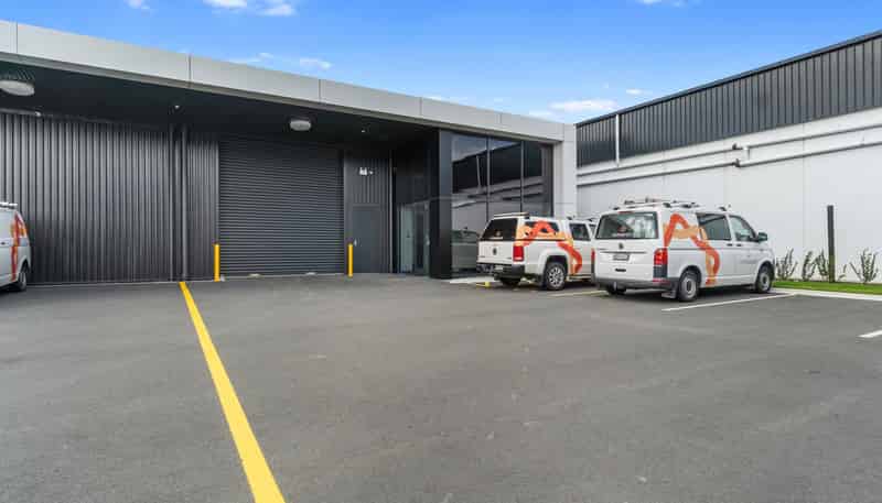 18C Earthmover Crescent, Burbush