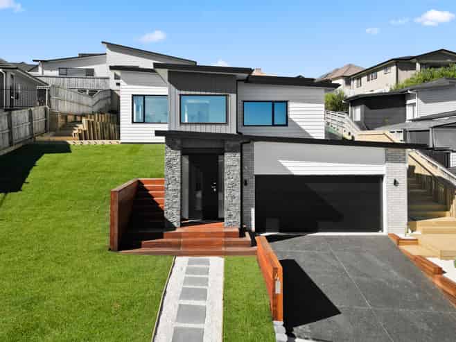 4 Dulverton Rise, Flagstaff