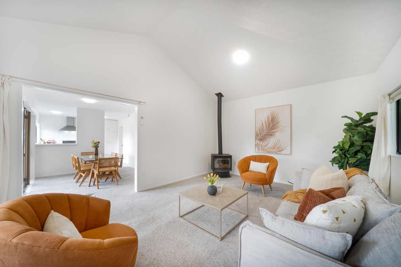 Private & Convenient Family Home - Vista 5