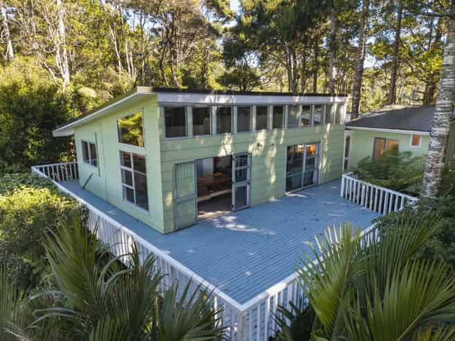 136 Opanuku Road, Henderson Valley