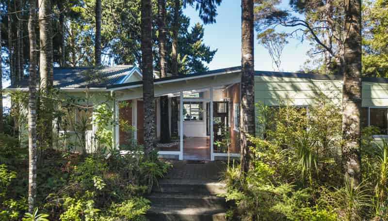 136 Opanuku Road, Henderson Valley