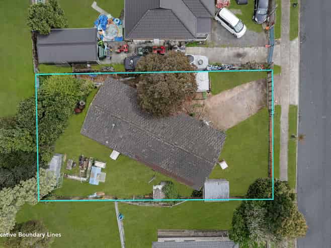 7 Damian Way, Weymouth