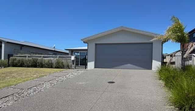 71 Te Hou Hou Crescent, Papamoa