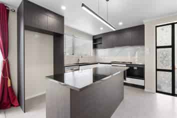 1/12 Sherwood Drive, Pukete