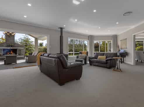 1068 Queen Street, Levin