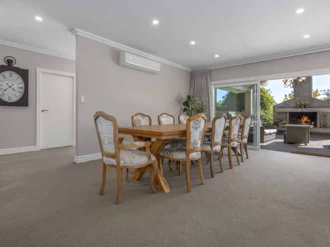 1068 Queen Street, Levin