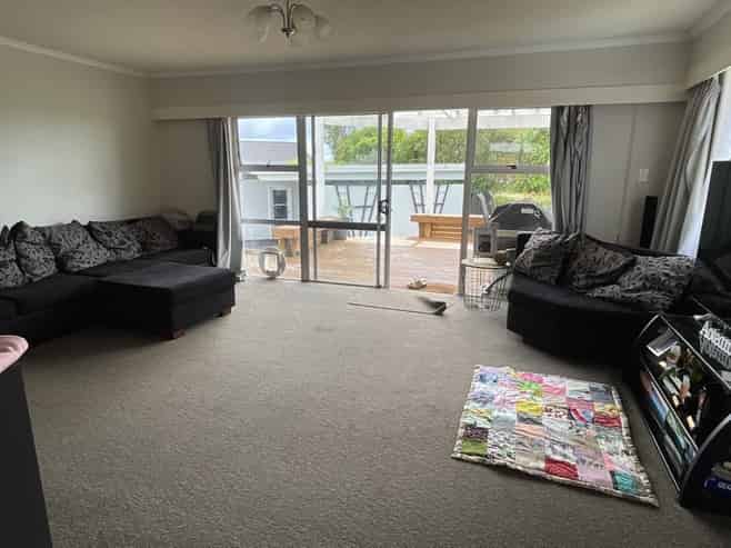 17B Russleigh Drive, Dinsdale