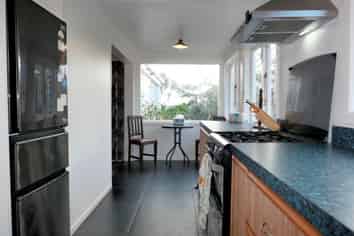 75 Seaview Rd, Paraparaumu Beach