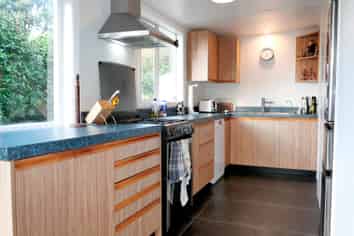 75 Seaview Rd, Paraparaumu Beach