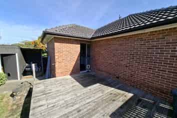 18 Baker Street, Allenton