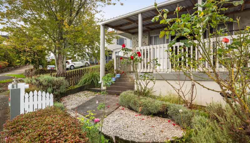 102 Marie Place, Thames