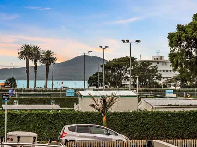 2/42 Goldie Street, Saint Heliers