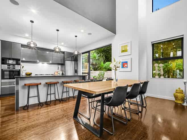 8 Carex Way, Long Bay