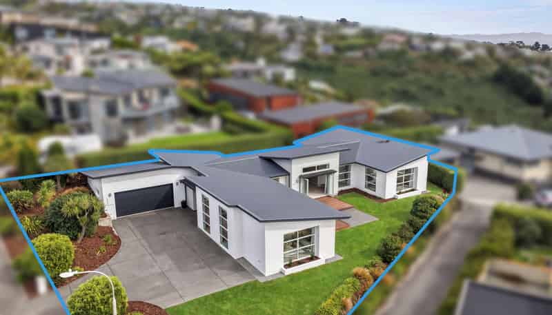 108 Glenstrae Road, Redcliffs