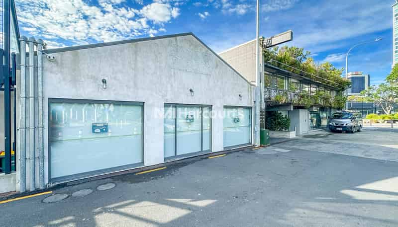 Shop 1/48 Hurstmere Road, Takapuna