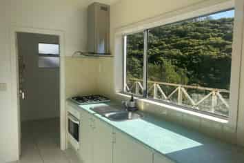 90B Karepa Street, Brooklyn