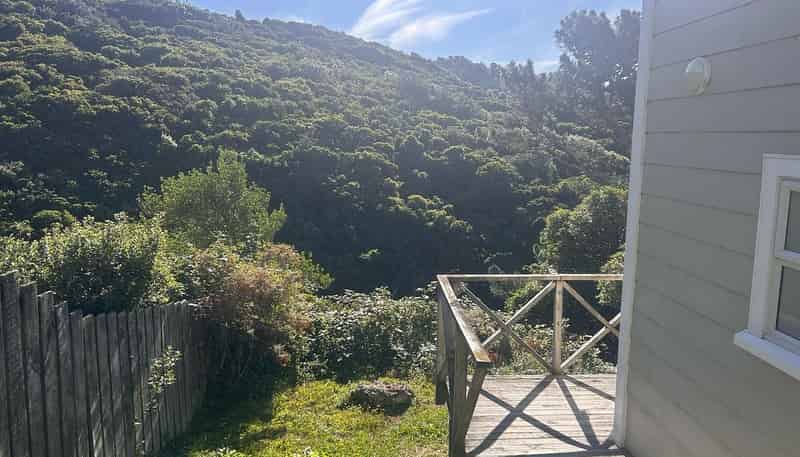 90B Karepa Street, Brooklyn