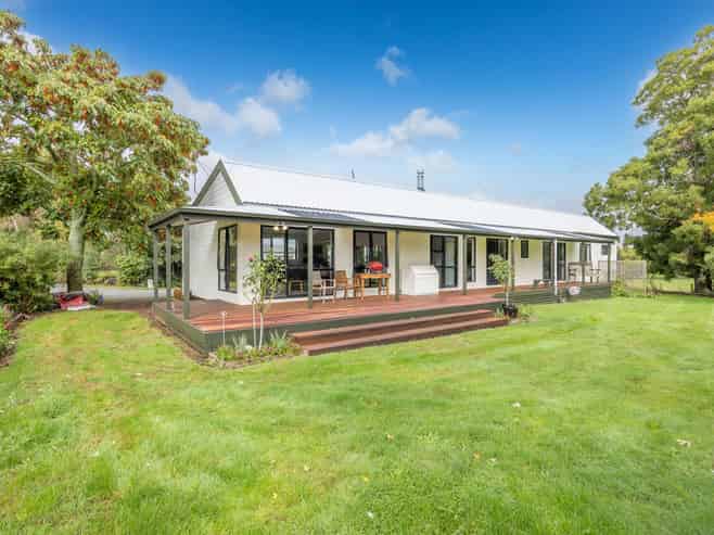 695A Gordonton Road, Gordonton