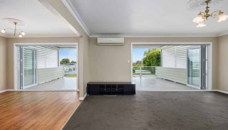 10 Willis St, Mount Albert