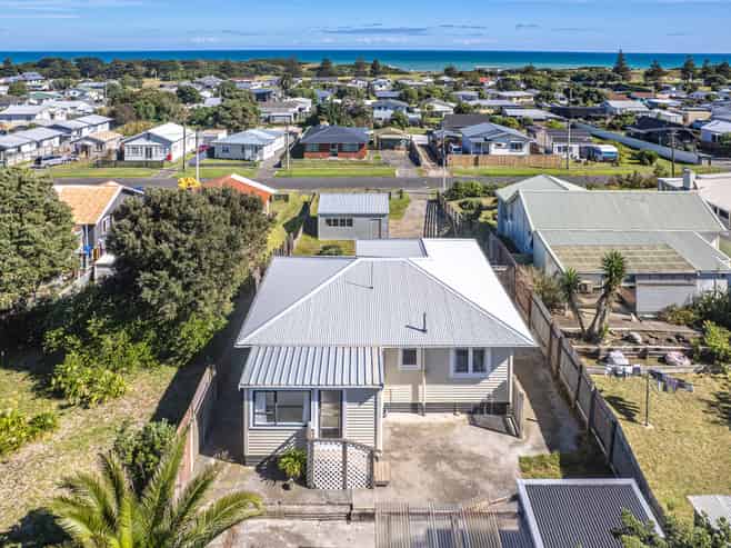 12 Matai Street, Castlecliff