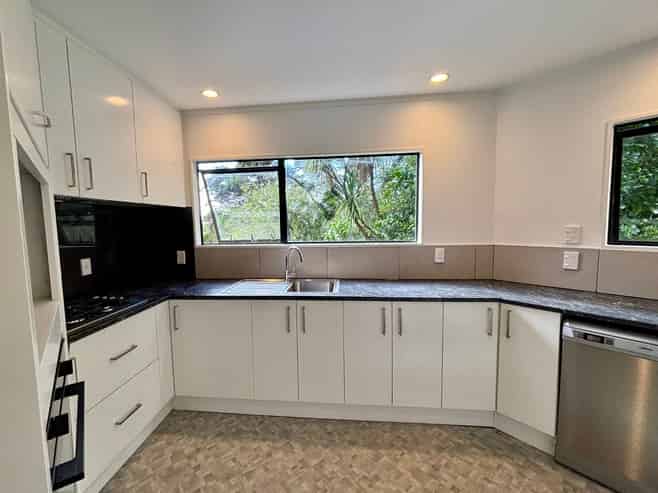 4/11 Waratah Street, Birkenhead