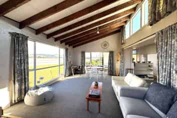 290 Newhaven Road, OWAKA