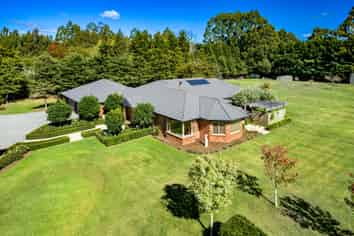 827 Sandy Knolls Road, West Melton