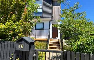 8/2 Windermere Crescent, Blockhouse Bay