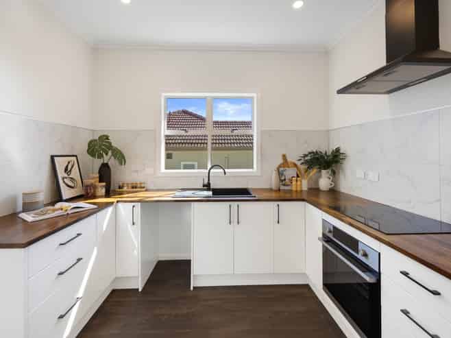 693A Richardson Road, Mount Roskill