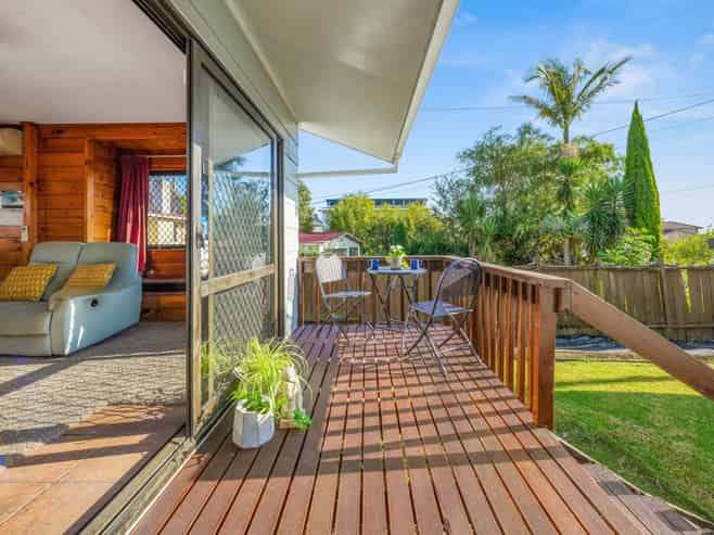 13A Ward Crescent, Te Atatu Peninsula